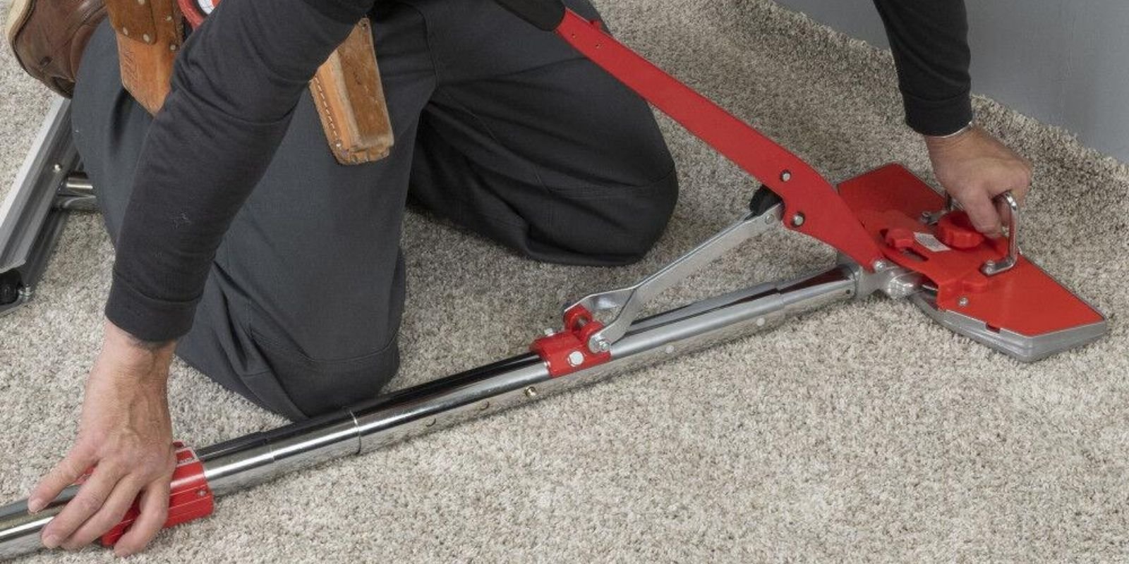 How Much Does Carpet Stretching Cost in 2026? A Complete Homeowner’s Guide